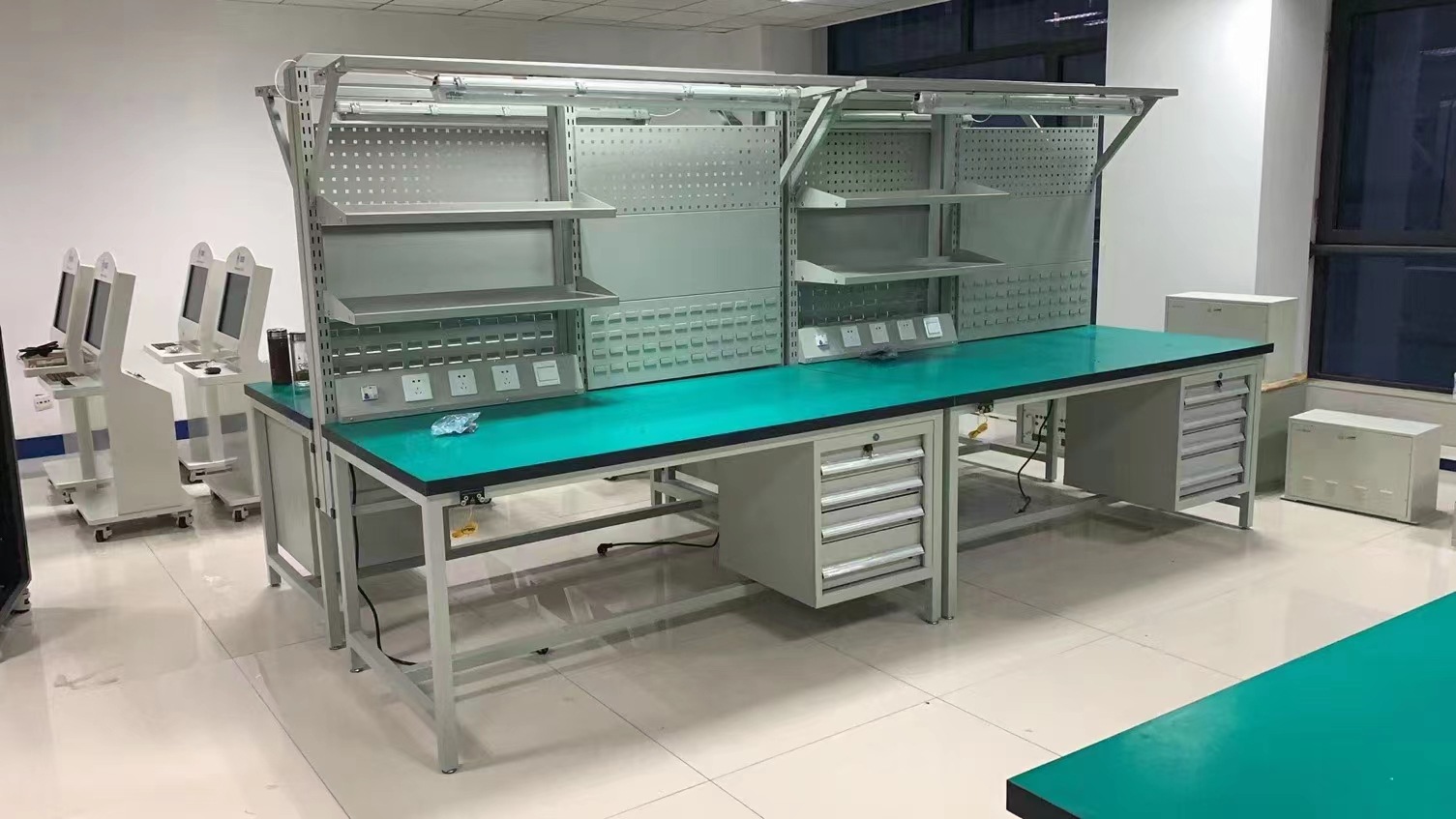 防静电工作台电子厂操作台车间生产流水线工厂装配维修打包装台桌