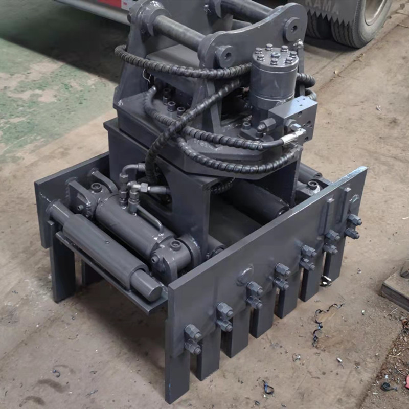 小型挖机夹砖机 6-8吨挖机液压旋转夹砖机 空心砖设备改装厂家