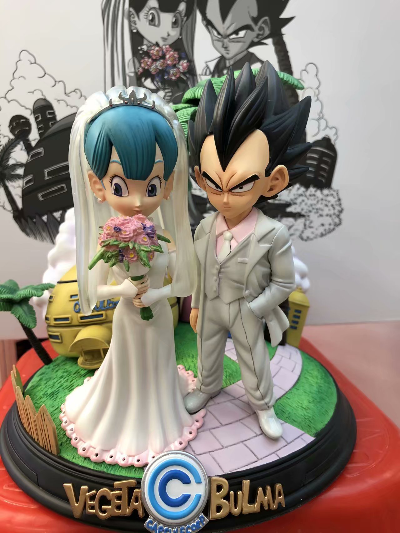 逍遥动漫 龙珠 gk结婚 婚礼 贝吉塔和布玛 特兰克斯 布尔玛 手办