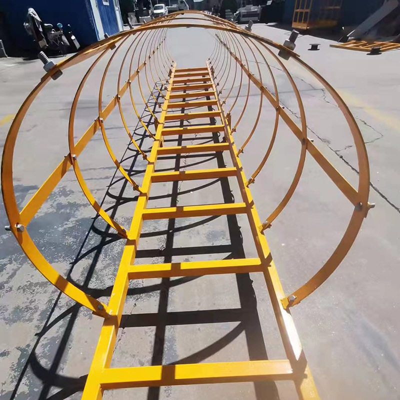 安全爬梯护笼基坑操作平台工程深井直梯护笼镀锌钢爬梯玻璃钢爬梯