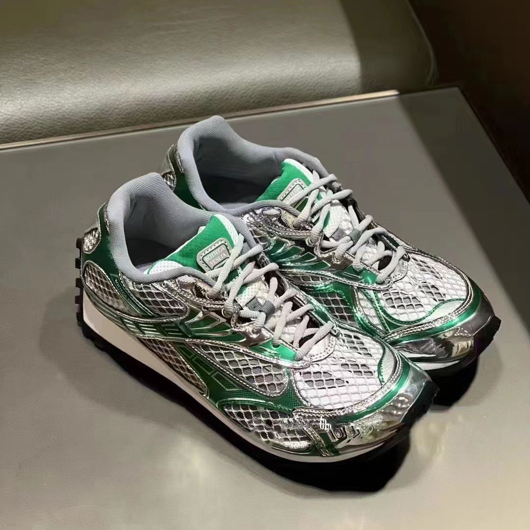 bv王一博周雨彤同款运动休闲鞋女拼色情侣款老爹鞋-阿里巴巴