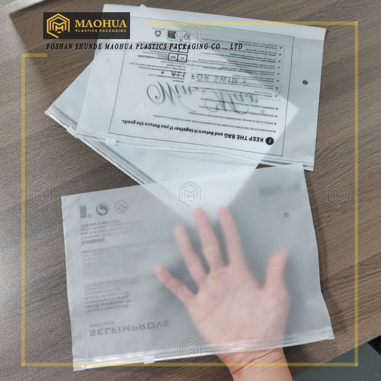 精巧设计钢板印刷横装拉链袋带环带孔多色印刷横开密封袋工厂批发