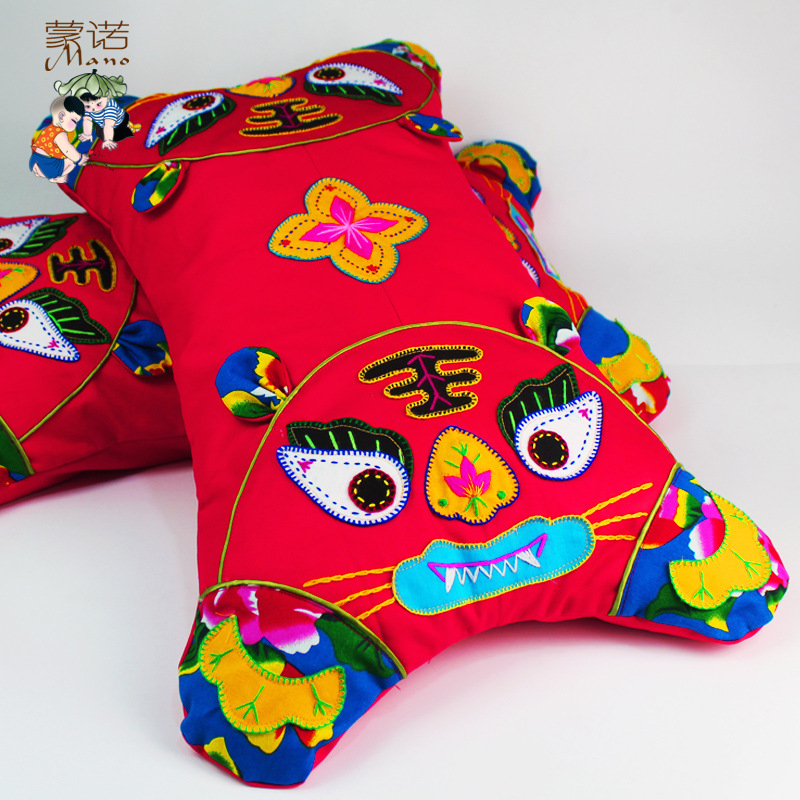 蒙诺纯手工复古中国风虎头枕老虎枕头居家摆件民间手工艺品刺绣枕