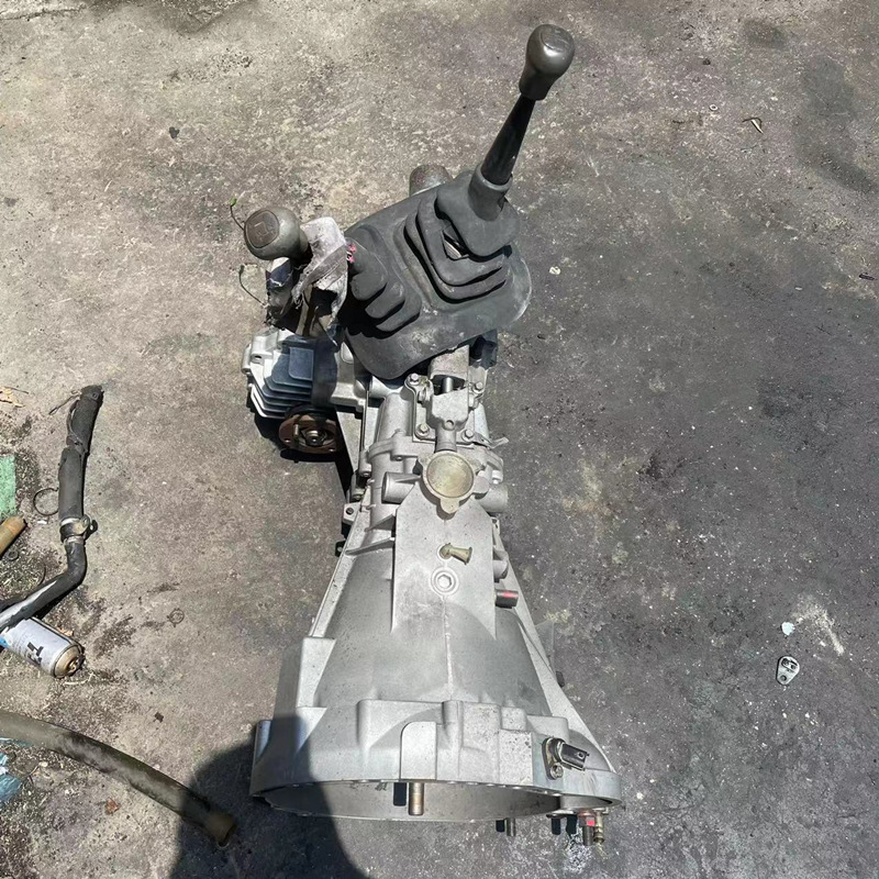 五十铃江铃宝典4jb1宝威皮卡顺达全顺庆铃4kh1萨普变速箱发动机