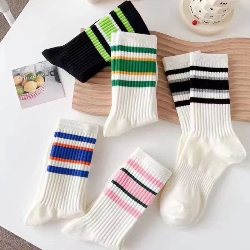 Autumn and Winter Japanese Style Fashionable Women's Striped Long Tube Bunching Socks New Sports All-Matching Autumn and Winter Zhuji Socks