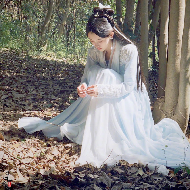 新白娘子传奇鞠婧祎白素贞同款古装汉服白蛇仙女写真网红成人儿童