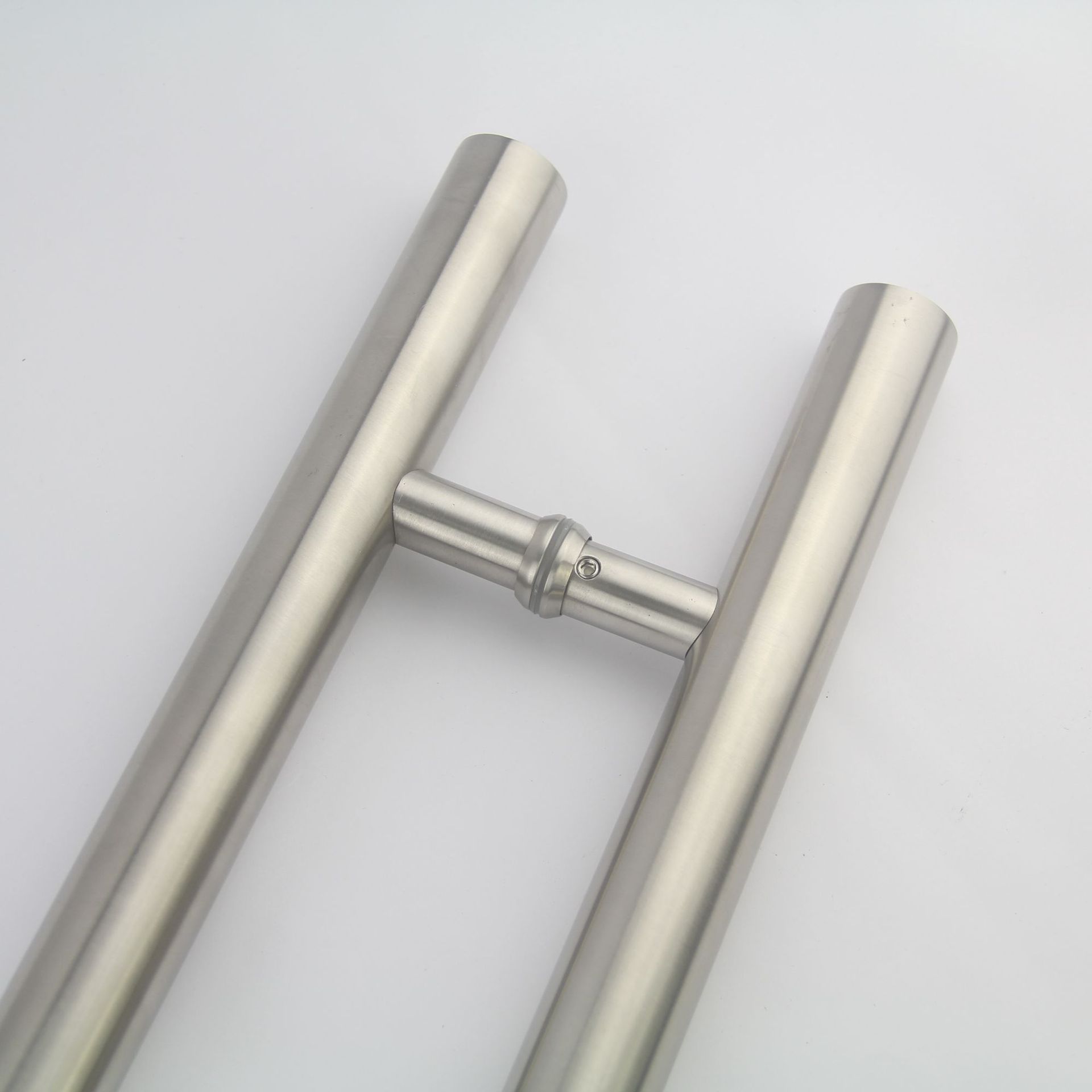 厂家 防盗门把手 圆管不锈钢玻璃门加长大拉手 五金玻璃门配件