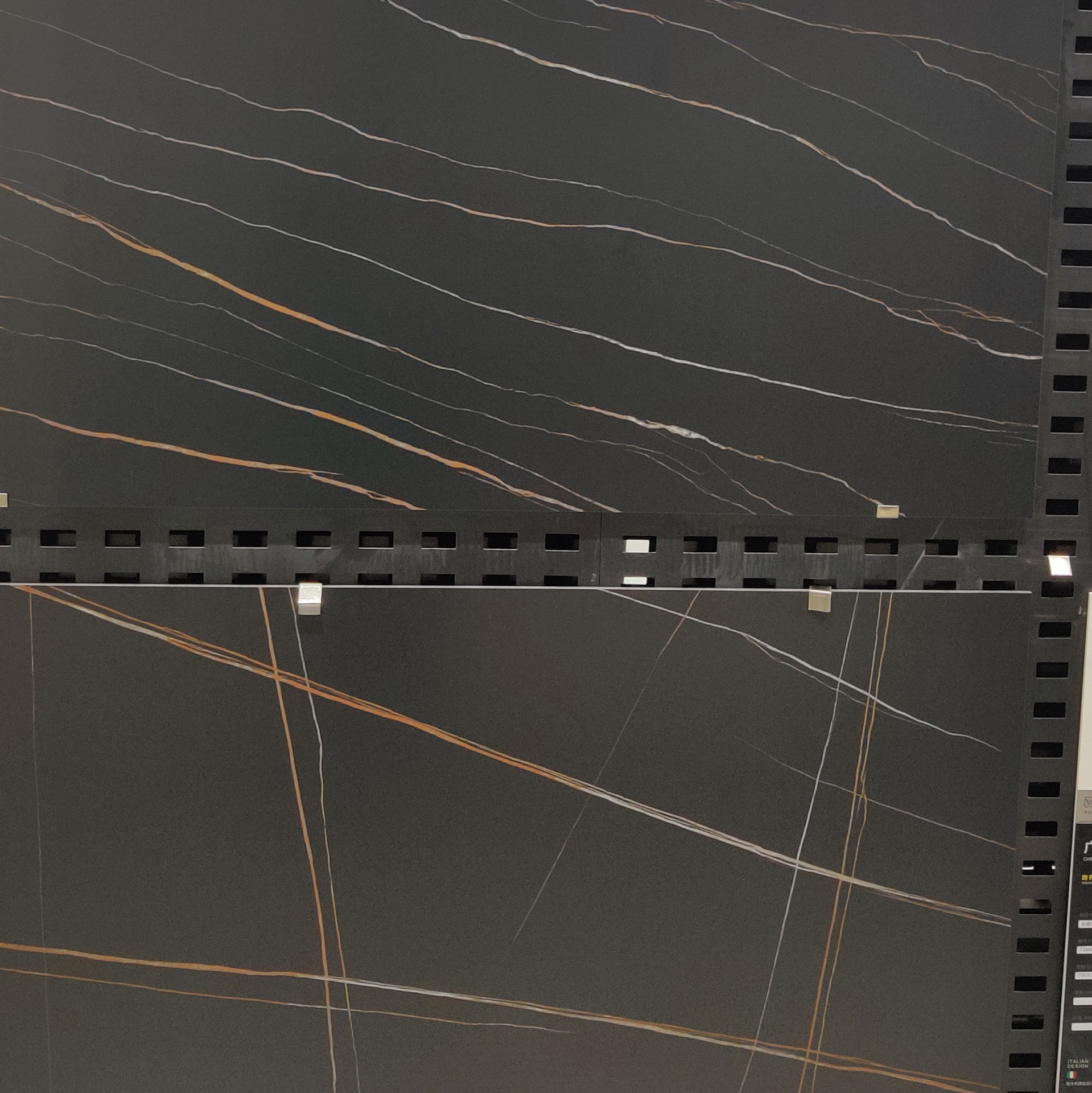 灰色细颗粒岩板火山灰闪电灰意大利深灰浅灰岩板台面板餐桌面加工