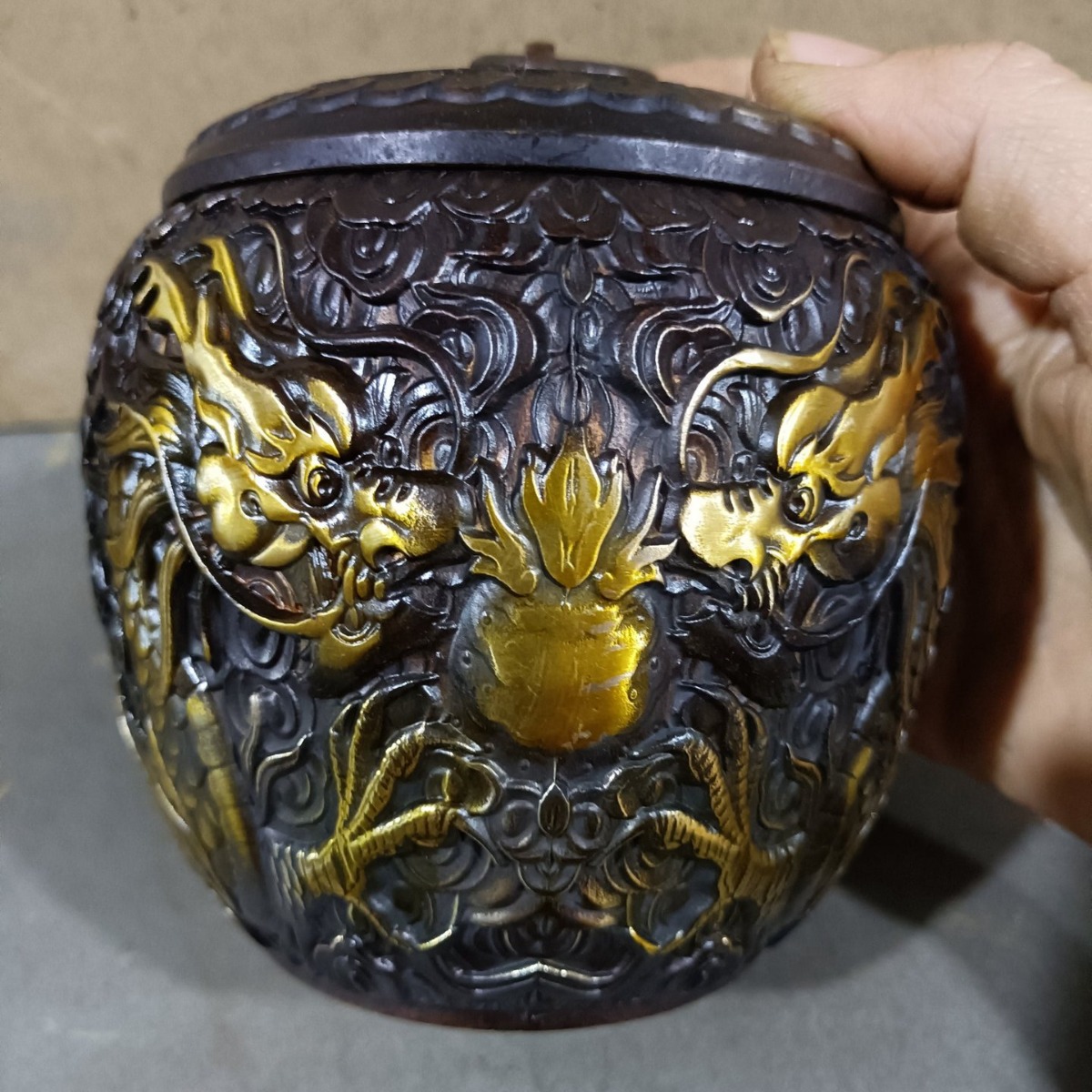 仿古玩老铜器双龙戏珠铜鎏金茶叶罐便携密封储蓄罐家居老古董摆件