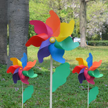 儿童24CM木制木杆绿叶七彩幼儿园户外公园活动装饰地摊塑料风车