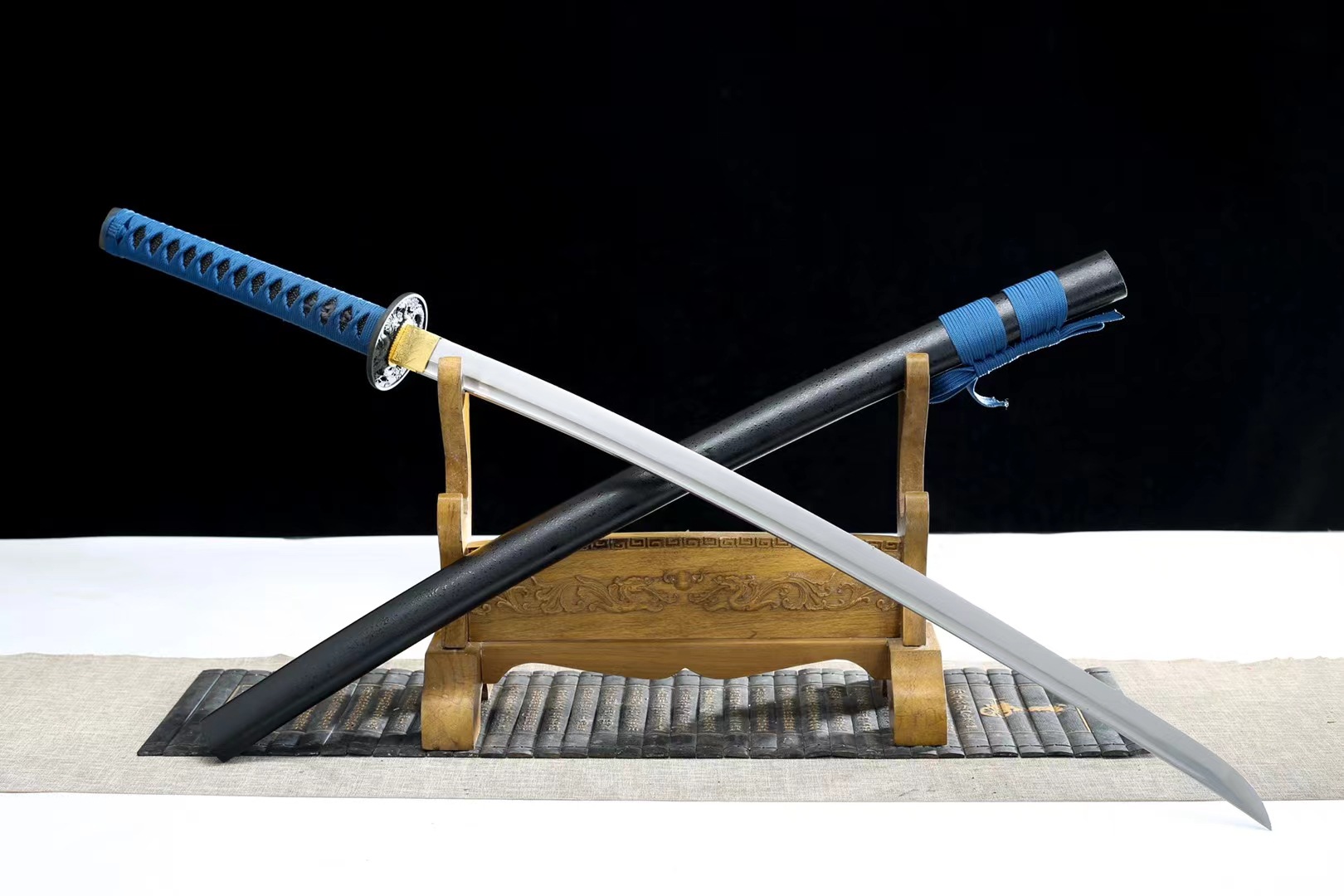 龙泉市刀剑宝剑一体日式指挥刀冷兵器手工锻打影视长款硬剑未开刃