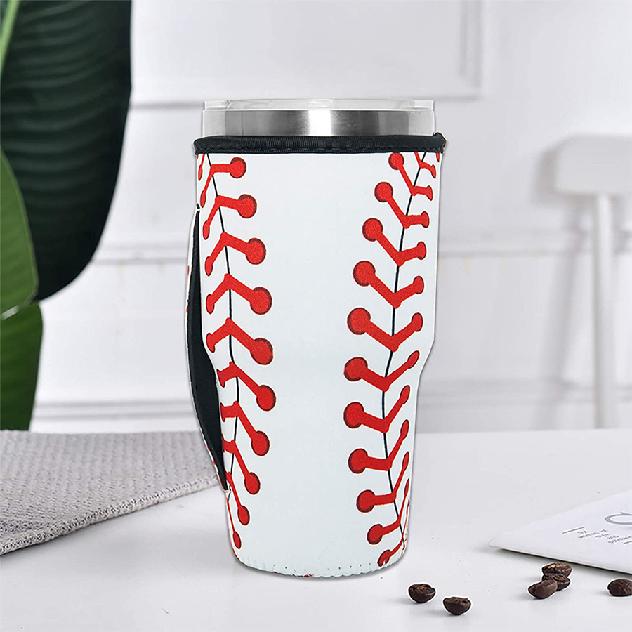 背带牢固地连接到支架;印花氯丁橡胶杯套可以让您的冰饮保冷更长时间