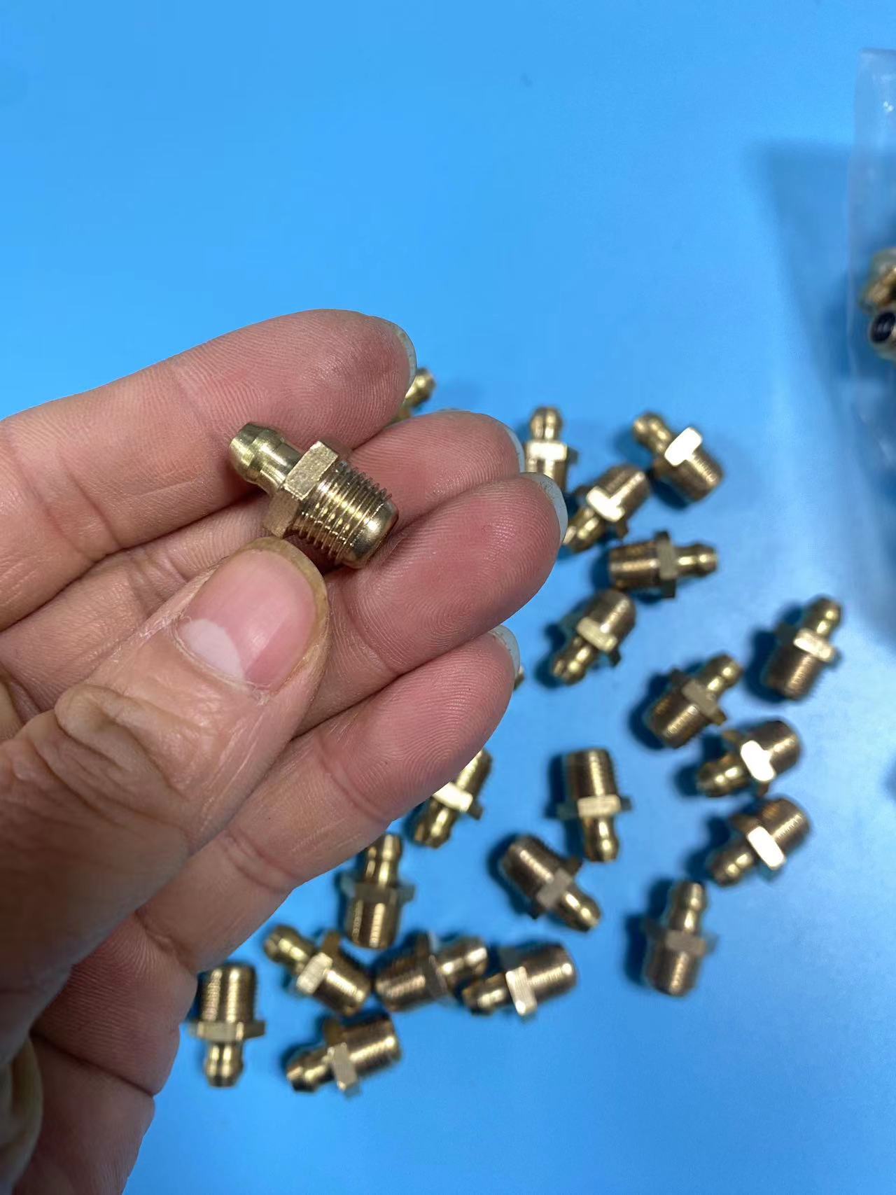 黄铜直油嘴英制螺纹加油咀45/90度黄油嘴加油头1/8 1/4 3/8 1/2