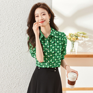 七谷娘夏季新款时尚中袖小雏菊印花气质百搭衬衫女港风高级感衬衣