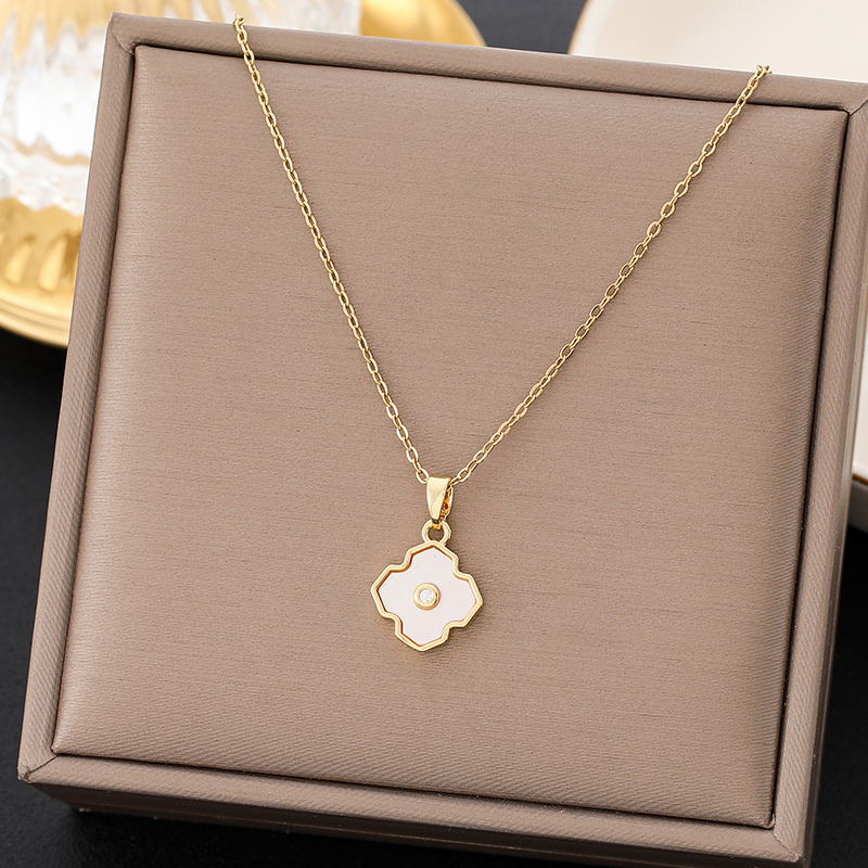 新款四叶草吊坠不锈钢18k金项链ins风欧美简约贝壳字母女款首饰
