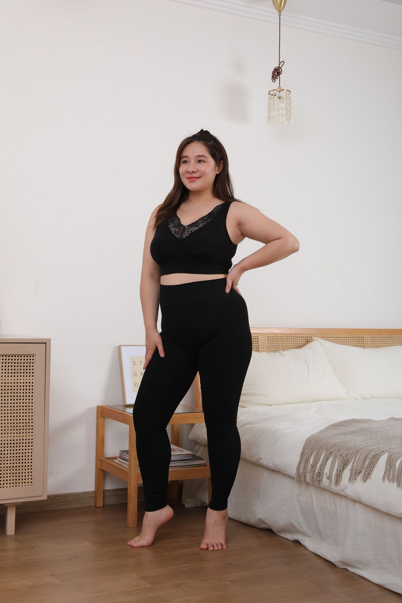 秋冬款特加肥加大码女装打底裤加绒加厚200斤胖mm高腰保暖棉裤女