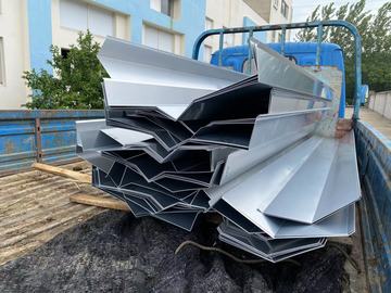 定制型屋面女儿墙伸缩缝盖板铝合金屋面盖板