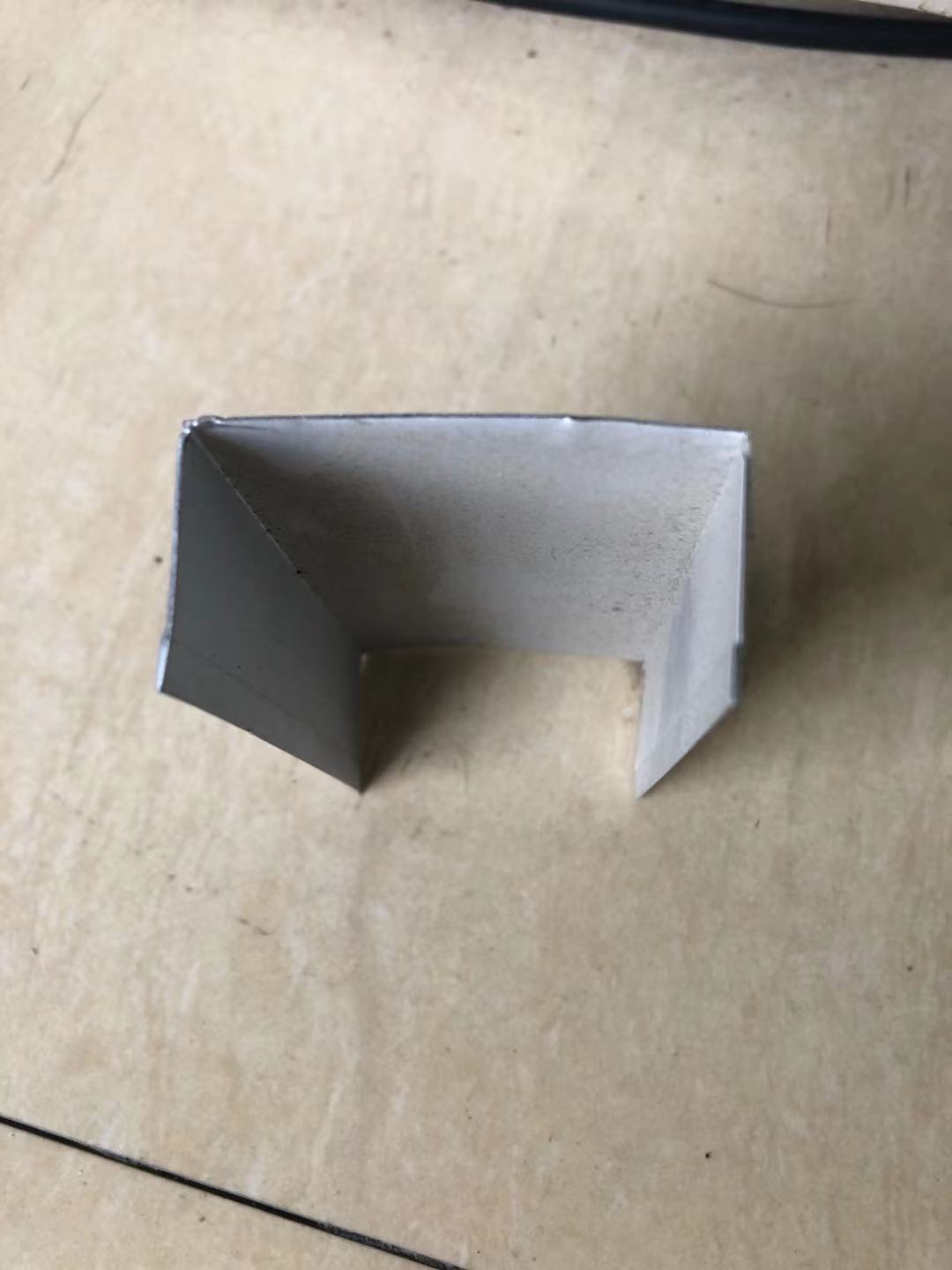 无尘车间铝合金铝材厂家c型铝槽彩钢板铝型材铝型槽地槽净化铝材