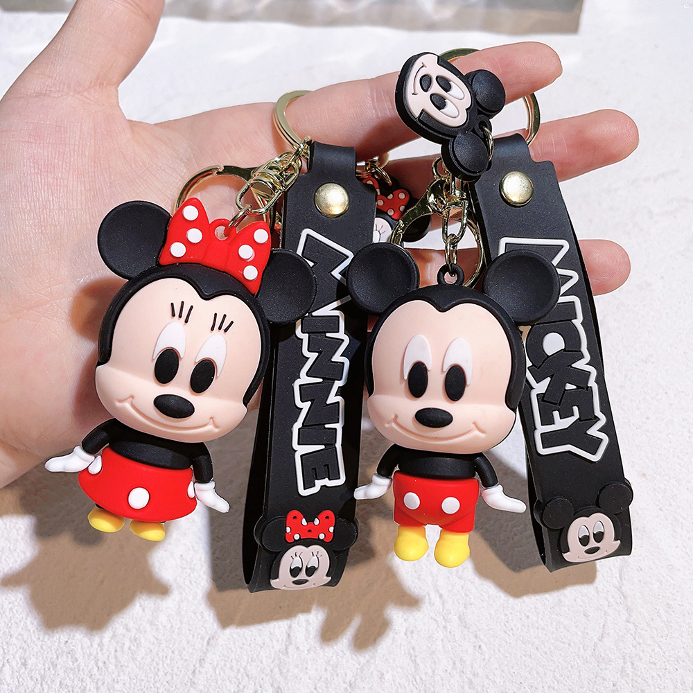 Cartoon Pooh Bear Keychain Mickey Minnie Stitch Tigger Donald Duck Pendant Cars and Bags Pendant