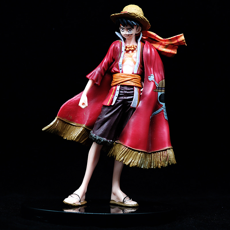 海贼王动漫 剧场版 15周年红衣披风路飞手办公仔盒装玩具一件代发