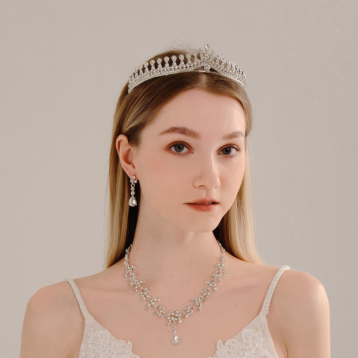 Bridal Jewelry Suit High-Grade Wedding Accessories Alloy Rhinestone Necklace Earrings Crown Wedding Accessories Three-Piece Set