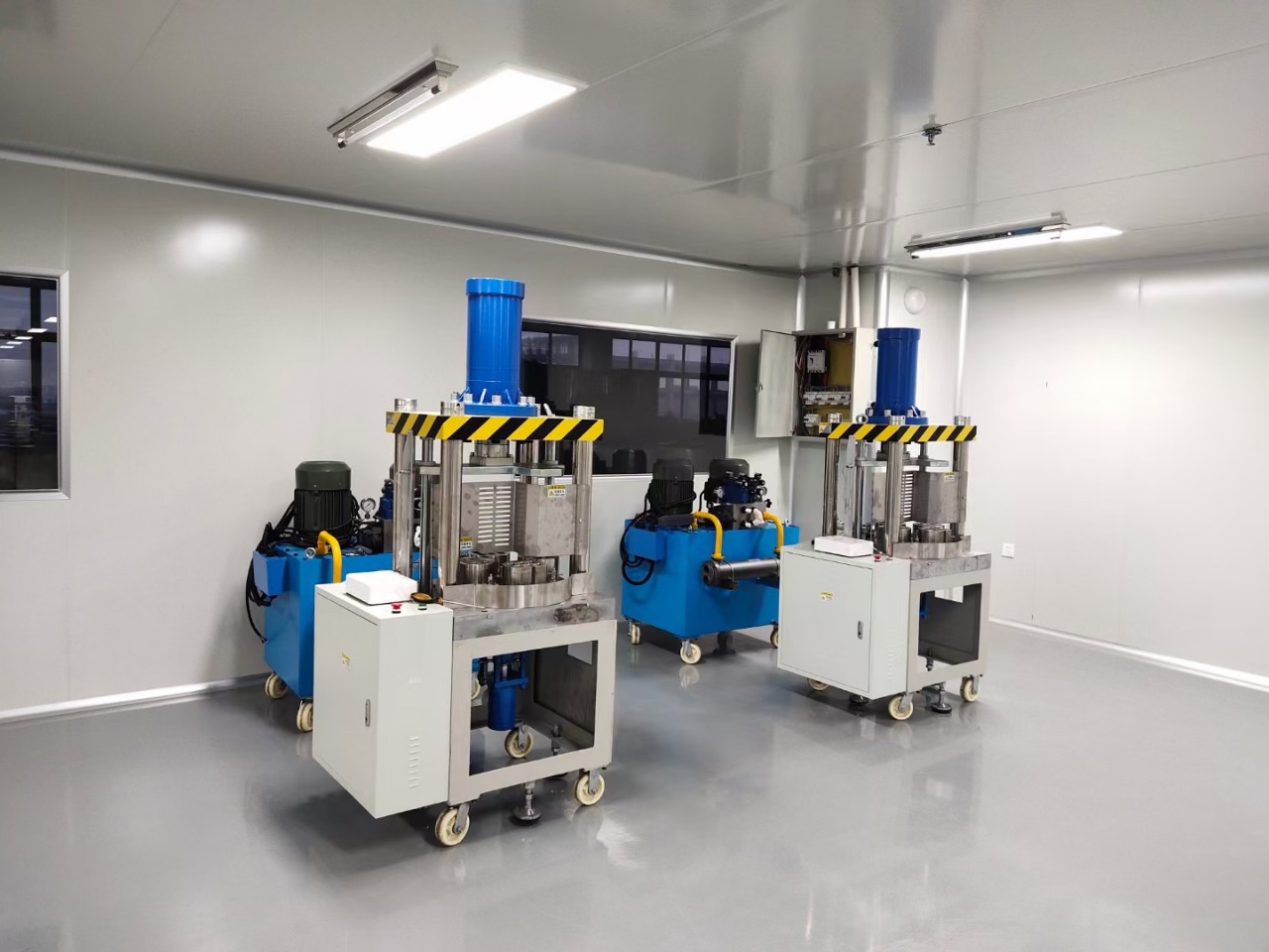 江西供应压缩毛巾浴巾抹布成套设备,毛巾折叠机浴巾折叠包装机