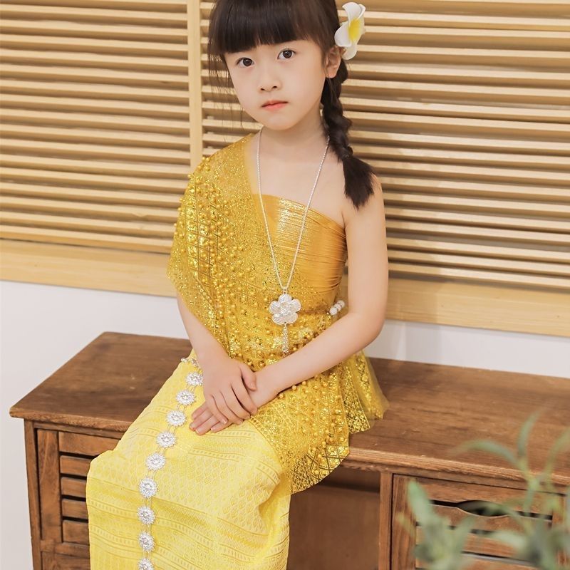 西双版纳泼水节傣族儿童服装 云南旅游写真小红书爆款送鸡蛋花