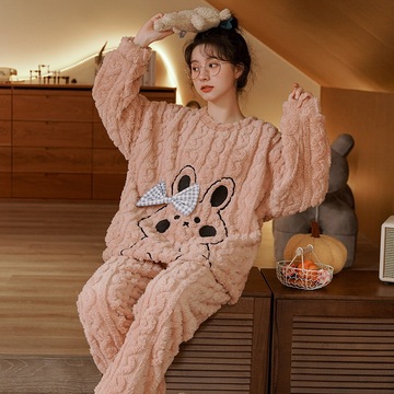 睡衣女冬加厚法兰绒长袖冬季珊瑚绒加绒女士家居服套装卡通加大码