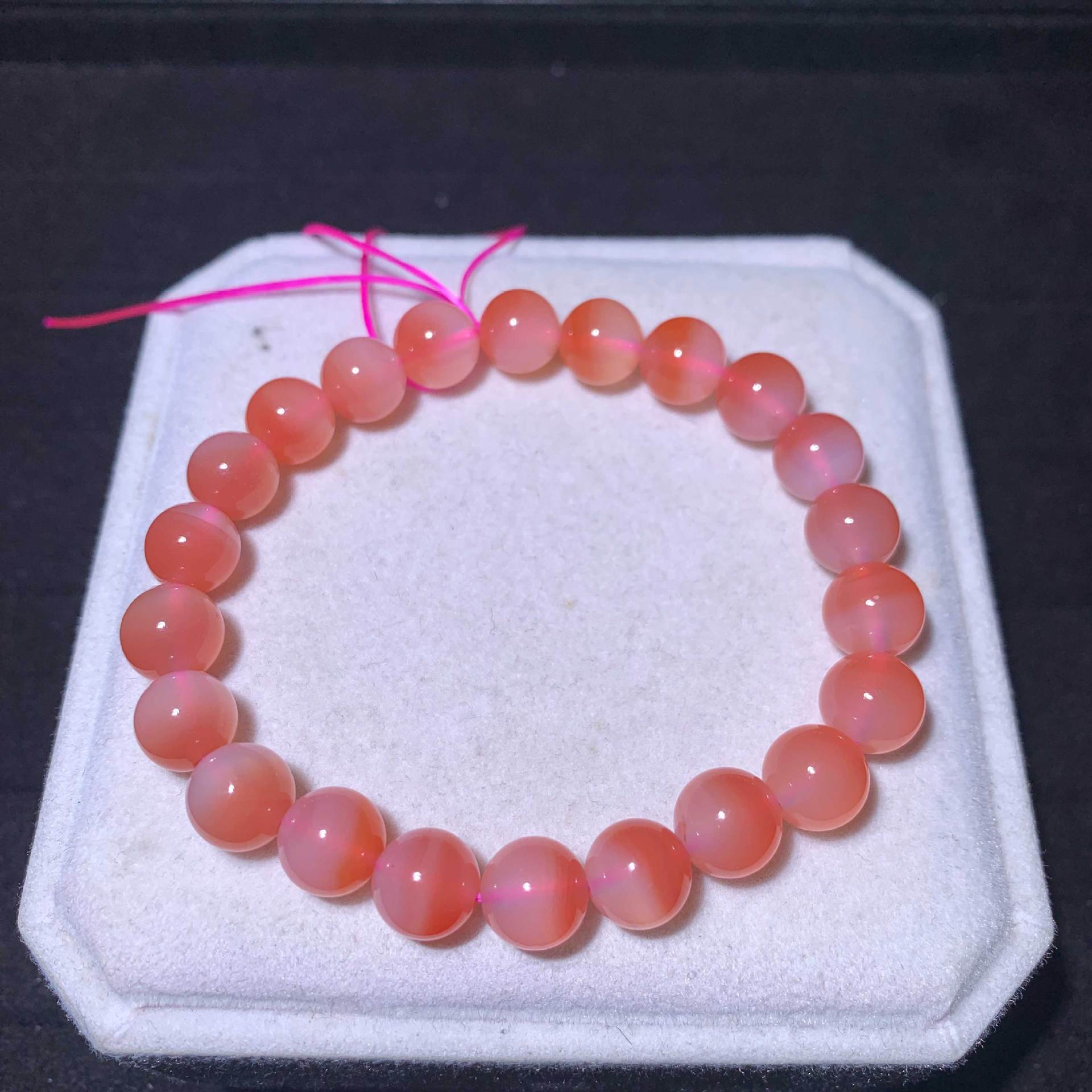程远珠宝盐源玛瑙水蜜桃渐变色盐源玛瑙手链饰品玛瑙手串厂家批发