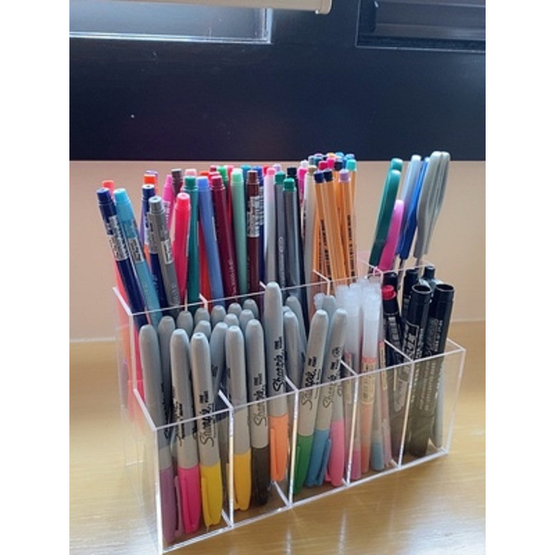 亚克力笔筒透明彩笔多功能笔架展示儿童放画笔文具收纳盒多格学生