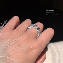 人造海蓝宝轻奢冰糖戒指女小众设计花环个性闪钻排钻质感华丽指环