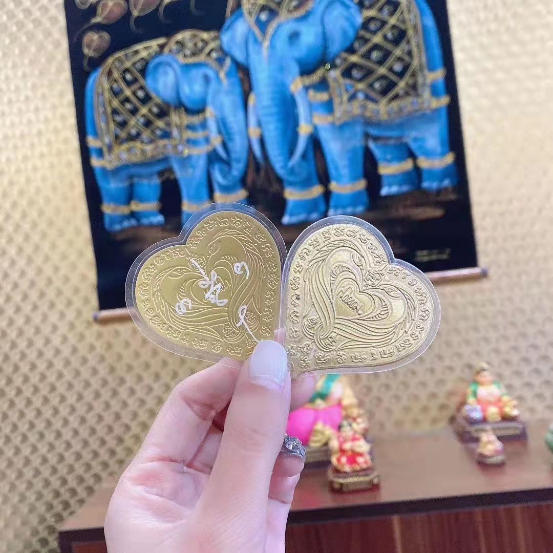 泰国佛牌 古巴迷人缘鸟符片 金属符贴-阿里巴巴