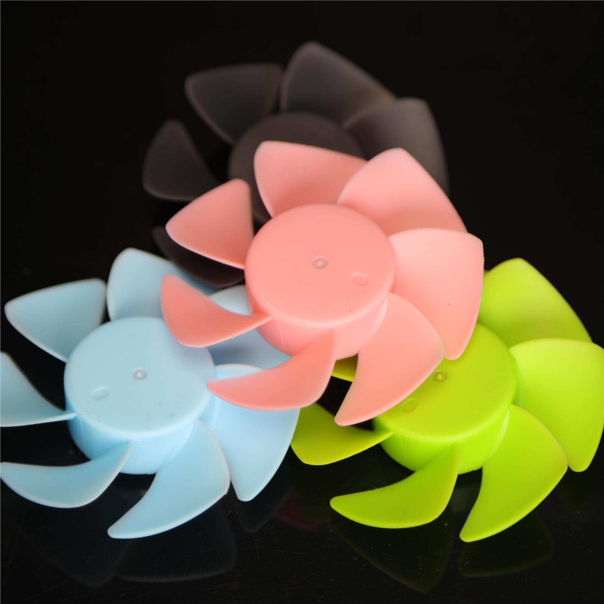 东莞迷你小风叶生产厂家2寸5叶塑料小风扇叶可定制多色迷你风扇叶