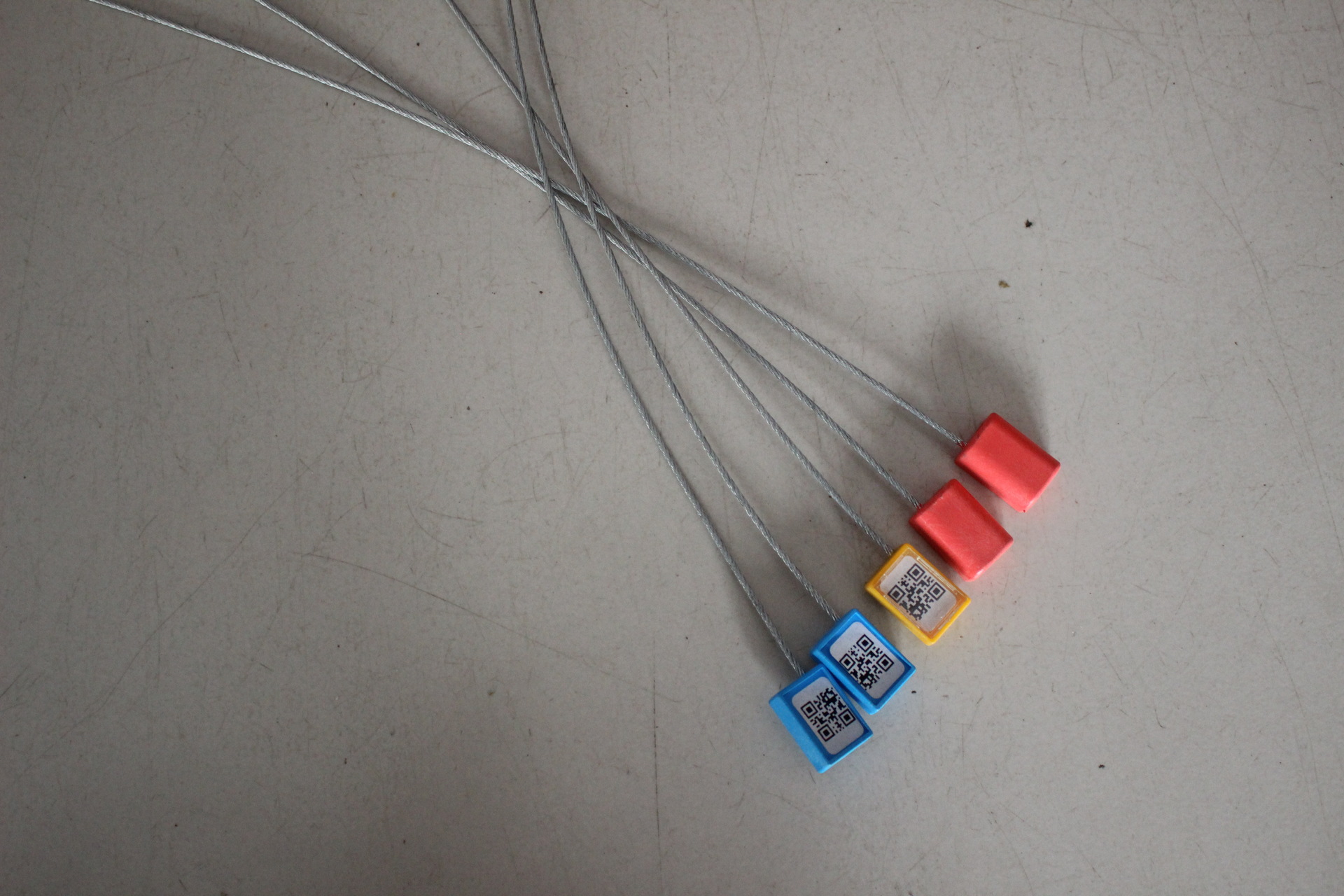 厂家现货插入式钢丝一次性铅封锁 集装箱施封锁铅封锁抽紧铅封锁