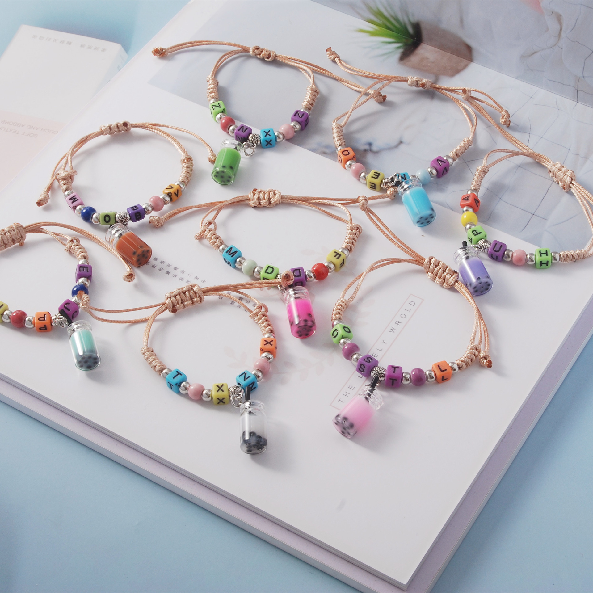 手工可调节串珠学生配饰摆地摊小饰品直播手链水晶首饰雏菊贝壳