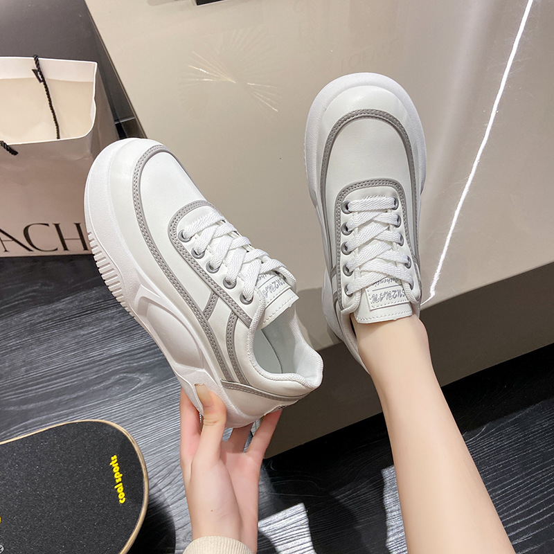 Ins Korean Style White Shoes Women's Fashionable 2023 Spring New Versatile Platform Platform Shoes Breathable Skate Shoes for Students K8617