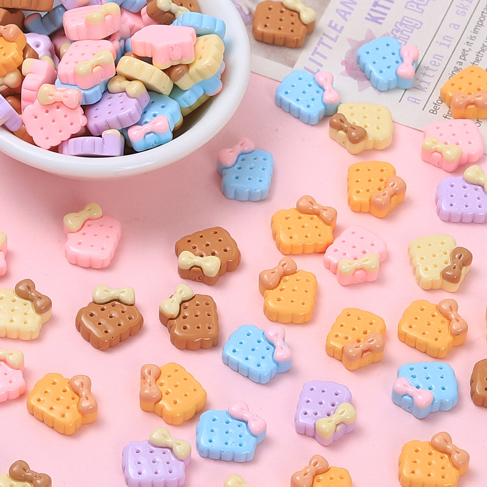 树脂卡通批发配件diy自制洞洞鞋扣发奶油胶发夹迷你曲奇饼干食玩