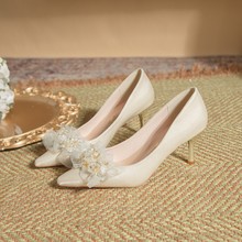 法式两穿高跟鞋女绸缎珍珠花朵细跟新娘高跟鞋