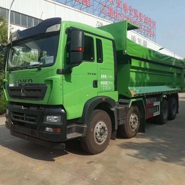 中国重汽豪沃tx国五6.2米渣土车环保绿 应用广泛