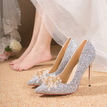 欧式婚礼尖头高跟鞋女2023年新款法式金色亮片新娘婚鞋细跟伴娘鞋