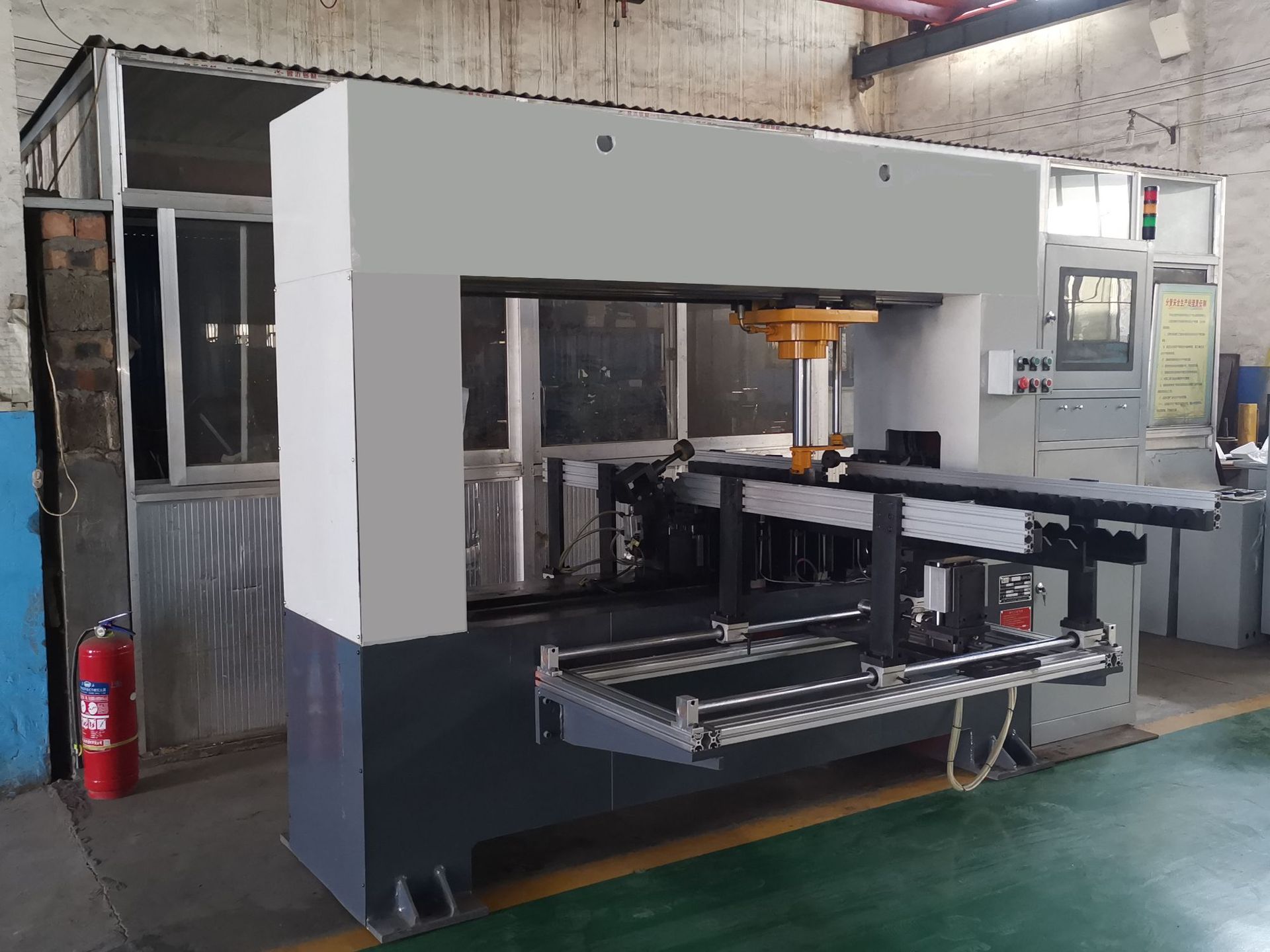 热处理圆轴类校直机全自动丝杆丝杠矫直机精密数控伺服校直机