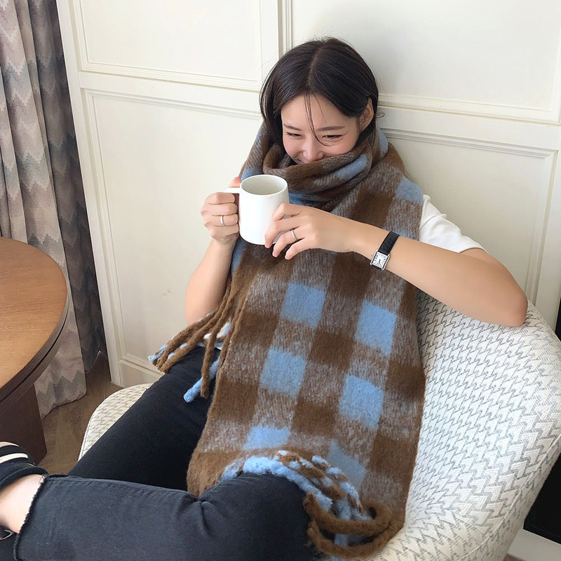 2023 Autumn and Winter New Imitation Cashmere Plaid Scarf Female Winter Thicken Thermal Tassel Color Matching Knitted Bib Shawl
