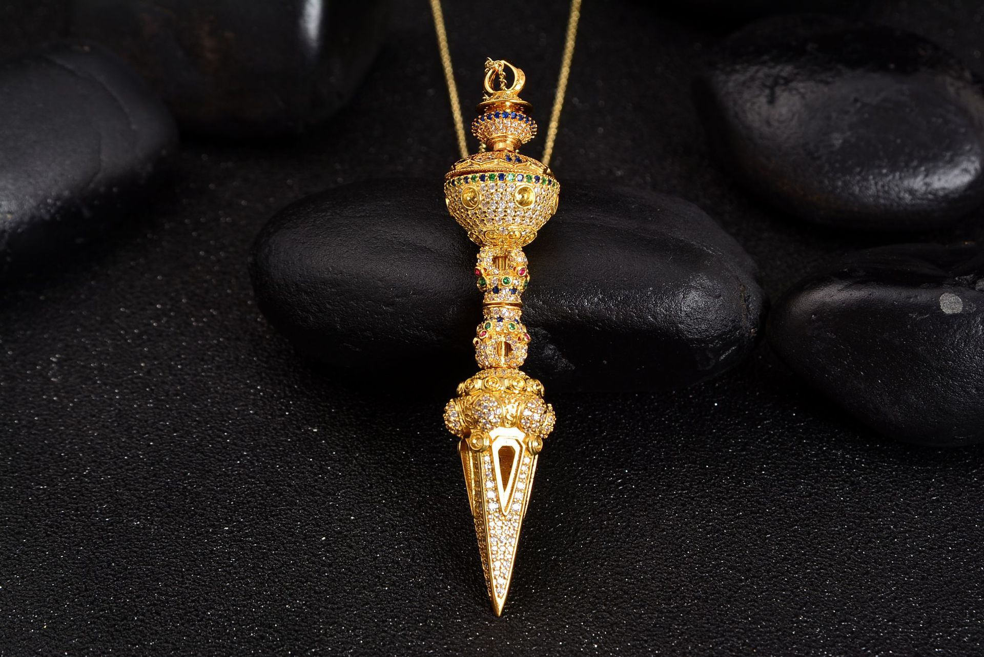 普巴杵西藏传佛教饰品黄铜镀金通天珠宗教法器降魔挂坠金刚杵配饰