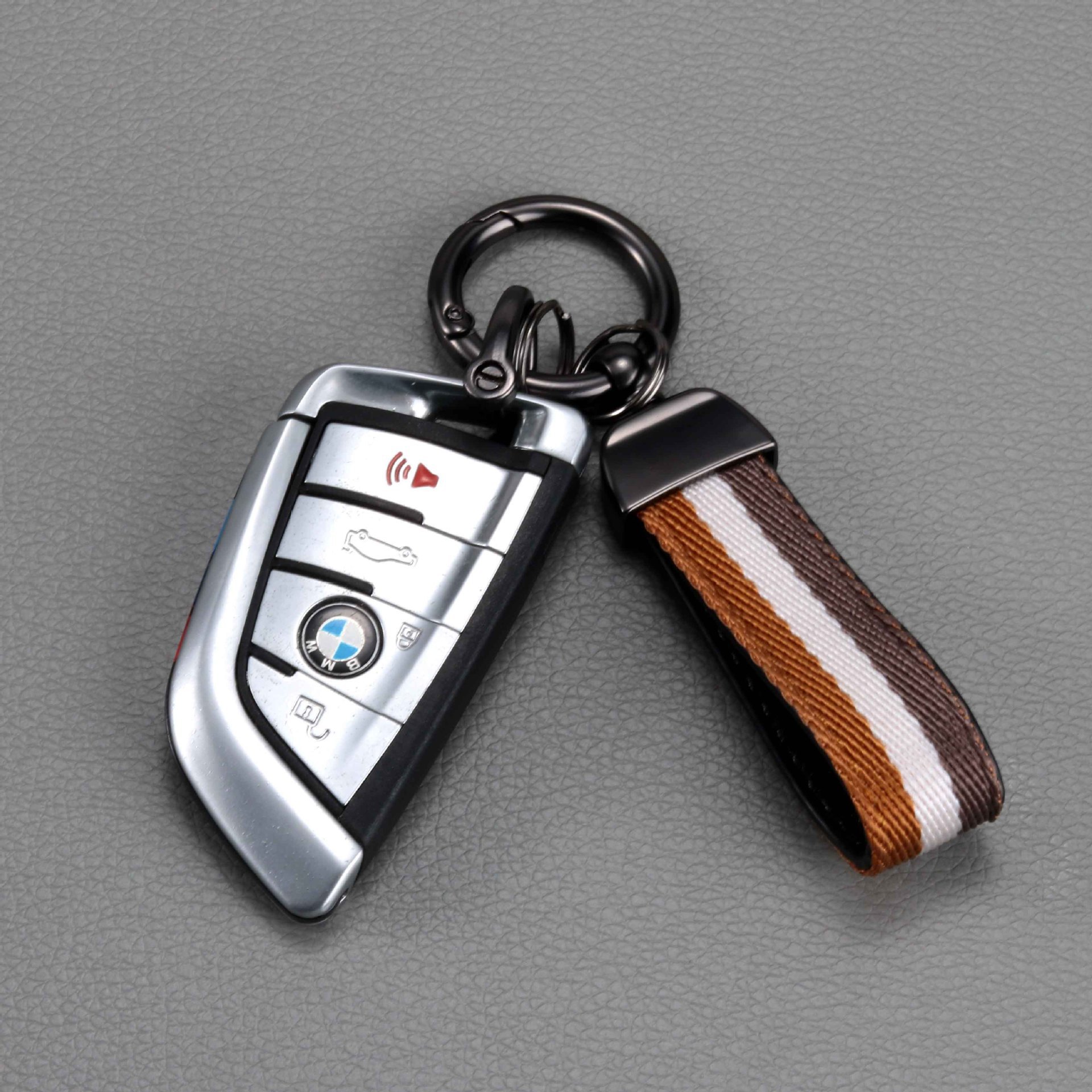 汽车安全带延长扣加长双用器金属跨境车标皮质高档锁扣头汽车用品