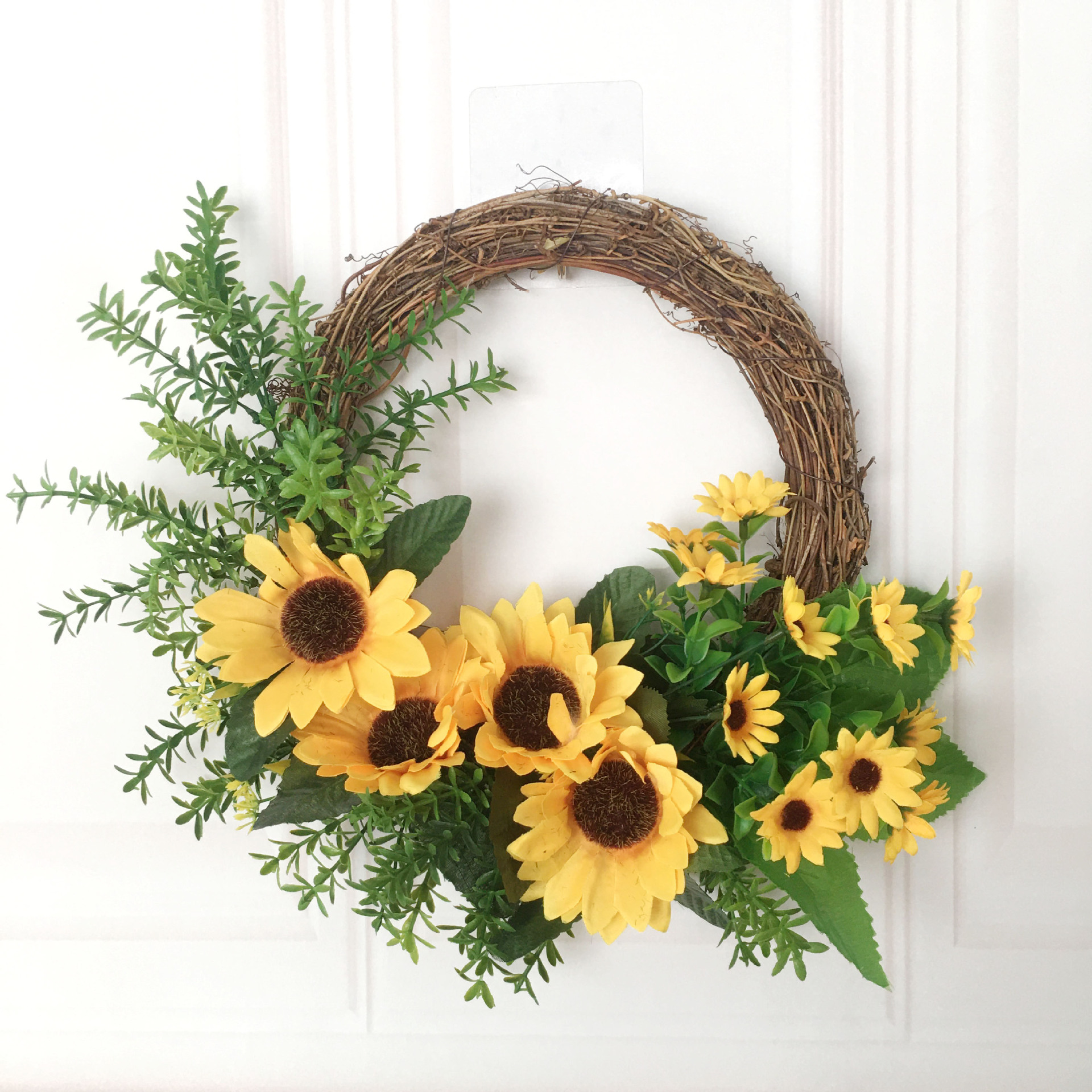 仿真太阳花环藤圈花环 向日葵花环门挂壁挂圣诞装饰花环亚马逊