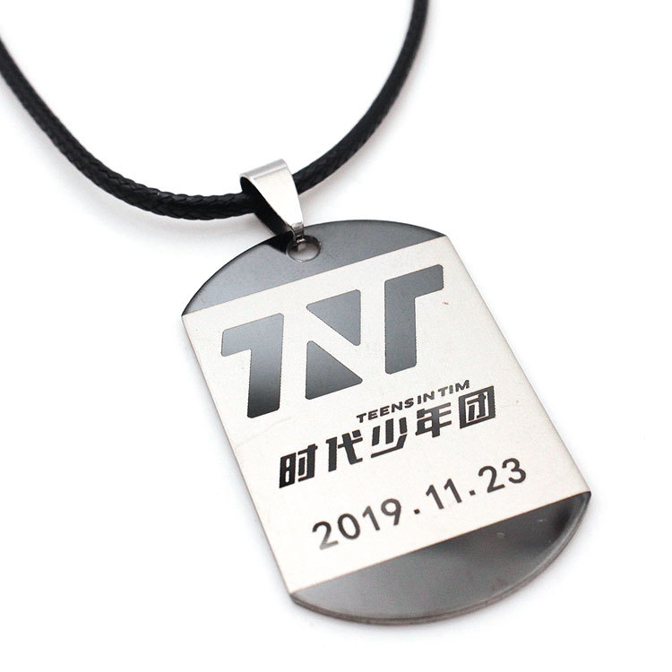 no119热卖明星周边批发 流行时代少年团明星 tnt标志姓名吊牌项链
