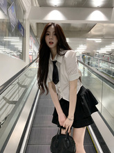 韩系甜美学院风套装女夏2024新款上衣白色衬衫黑色半身裙子两件套