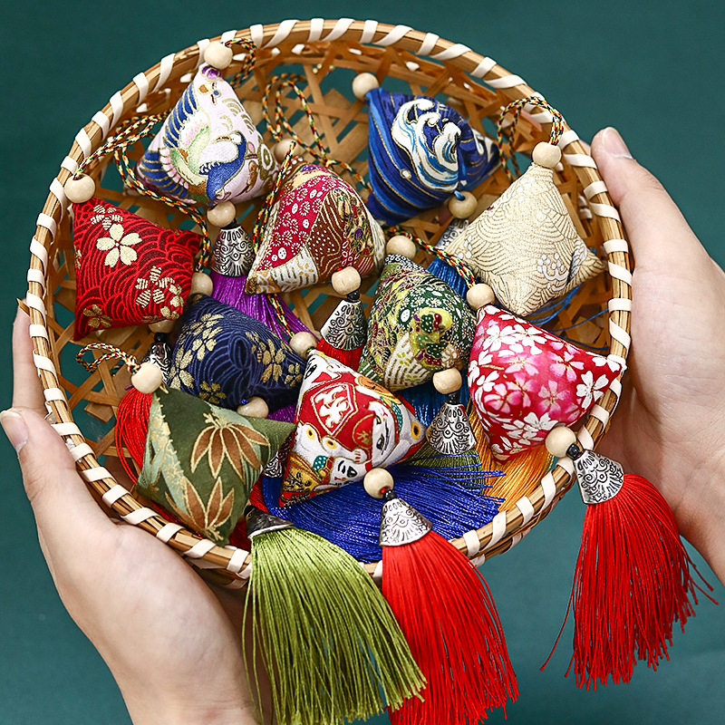 端午节香包端午粽子香囊随身小香包中国风艾草驱蚊香袋成品小礼品