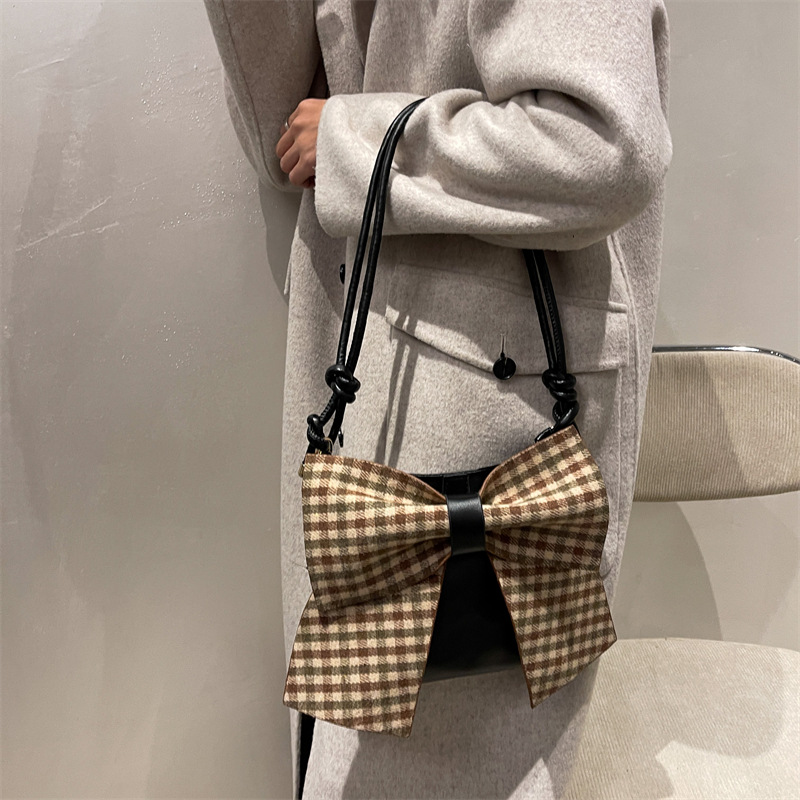 Small Bag Lady Fashionable Bow College Style Women Bag 2021 New Fall Winter Fashion Shoulder Crossbody Small Square Bag