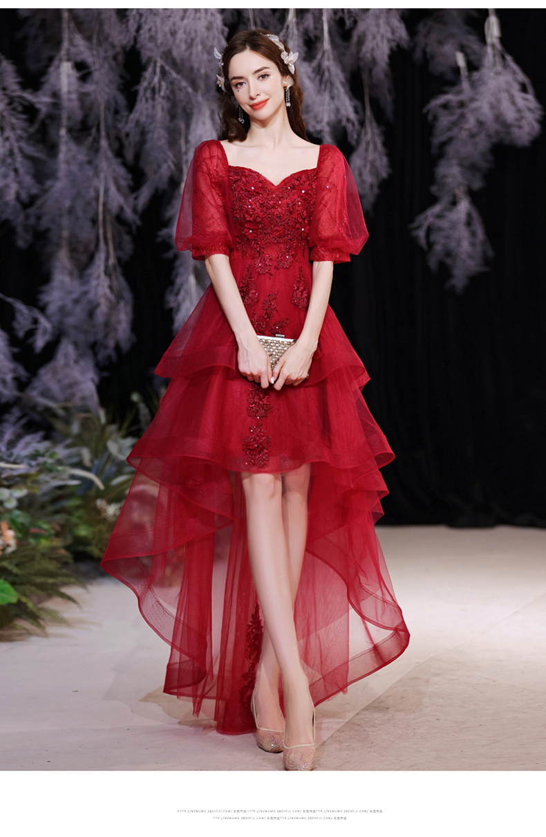 长长裙风格简约适用场景宴会婚纱礼服摆型坠地婚纱礼服款式抹胸尺码xs